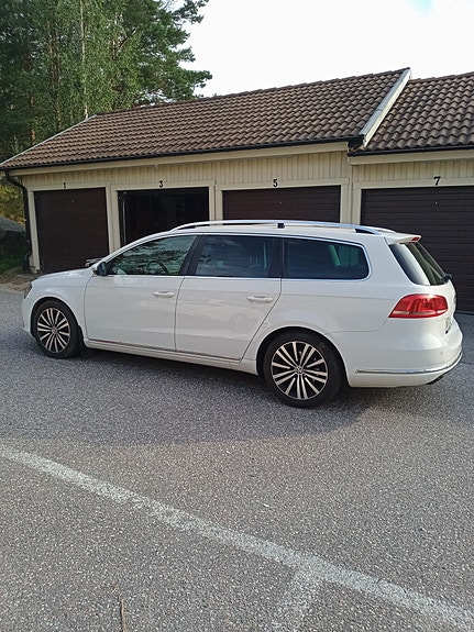 Volkswagen Passat 4 of 5