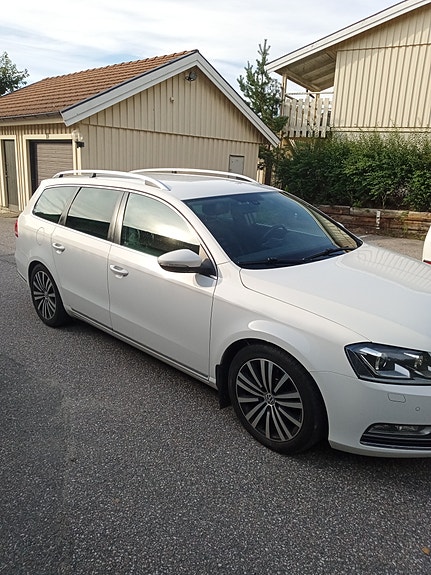 Volkswagen Passat 3 of 5