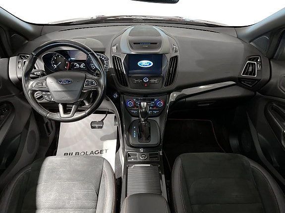 Ford Kuga 9 of 21