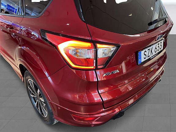 Ford Kuga 6 of 21