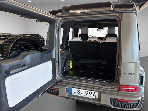 Mercedes-Benz G63 28 of 28
