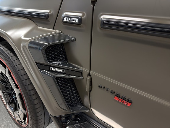 Mercedes-Benz G63 25 of 28