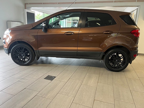 Ford Ecosport 2 of 5