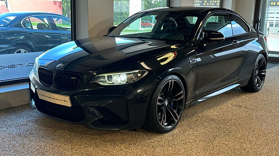 BMW M2 7 of 8