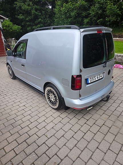 Volkswagen Caddy 3 of 5