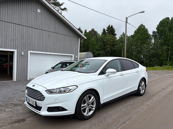 Ford Mondeo 4 of 5