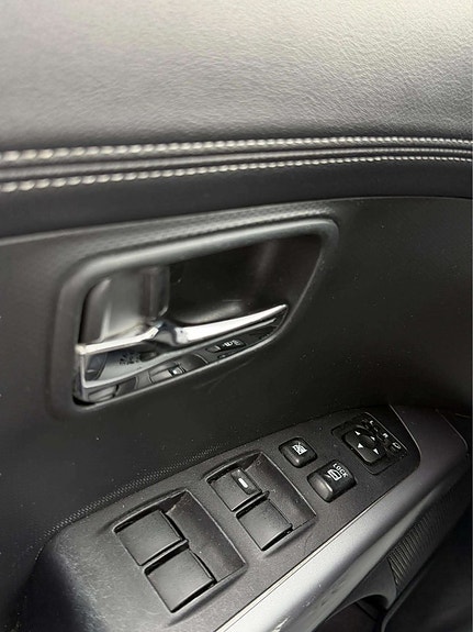 Mitsubishi Outlander 18 of 23