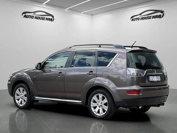 Mitsubishi Outlander 7 of 23