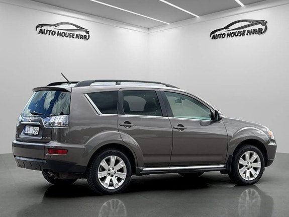 Mitsubishi Outlander 11 of 23