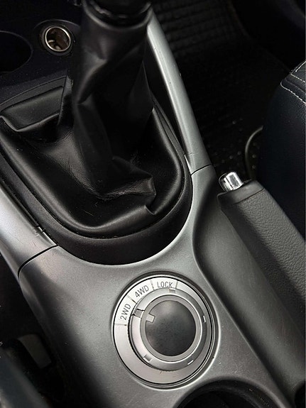Mitsubishi Outlander 17 of 23