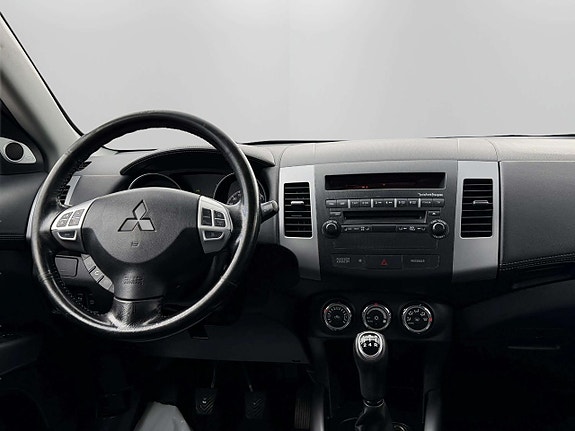 Mitsubishi Outlander 15 of 23