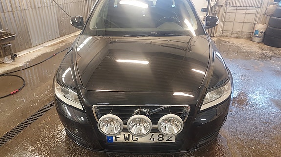 Volvo V50 8 of 9