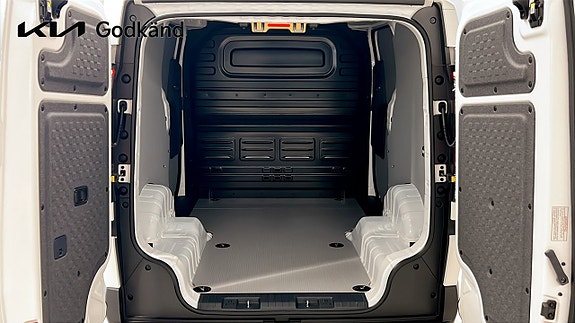 Kia PV5 7 of 15