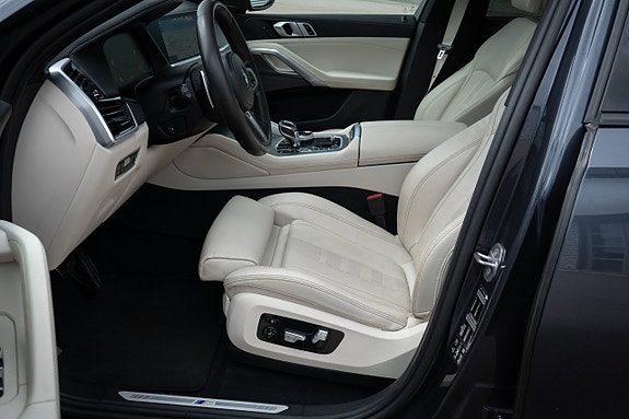 BMW X6 2 of 20