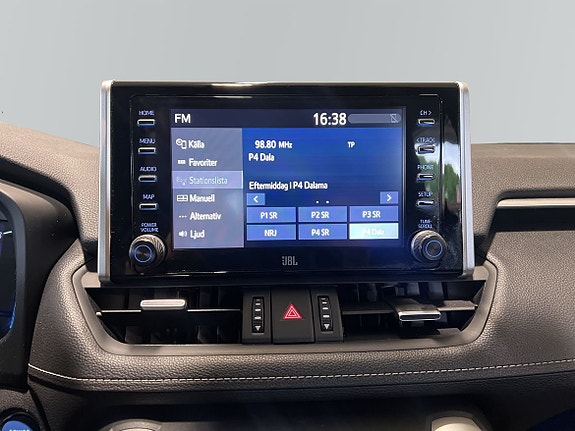 Toyota RAV4 15 of 23