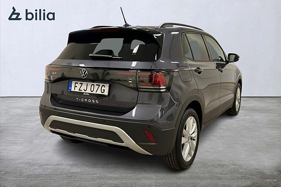 Volkswagen T-Cross 14 of 15