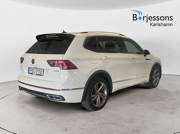 Volkswagen Tiguan Allspace 3 of 5