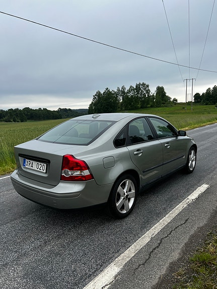 Volvo S40 5 of 9