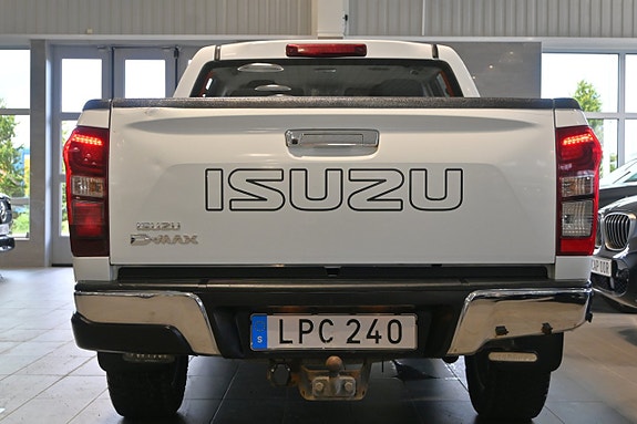 Isuzu D-max 4 of 5