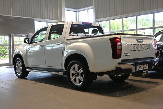 Isuzu D-max 3 of 5