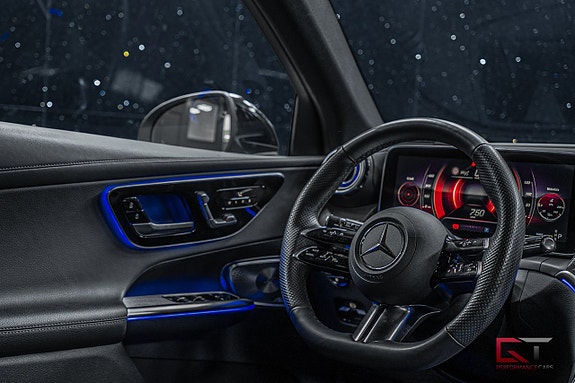 Mercedes-Benz GLC300 de 19 of 20