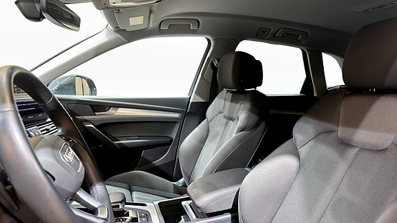 Audi Q5 8 of 21