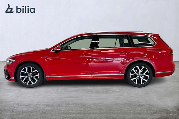 Volkswagen Passat 4 of 5