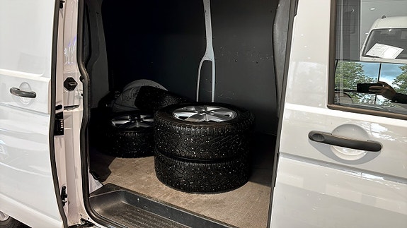 Volkswagen Transporter 11 of 12