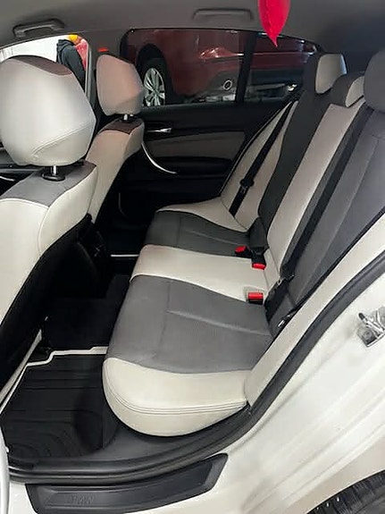 BMW 118d 9 of 10