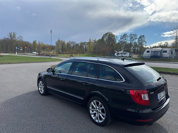 Skoda Superb 5 of 5