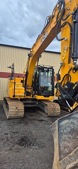 JCB 140 X 2 of 5