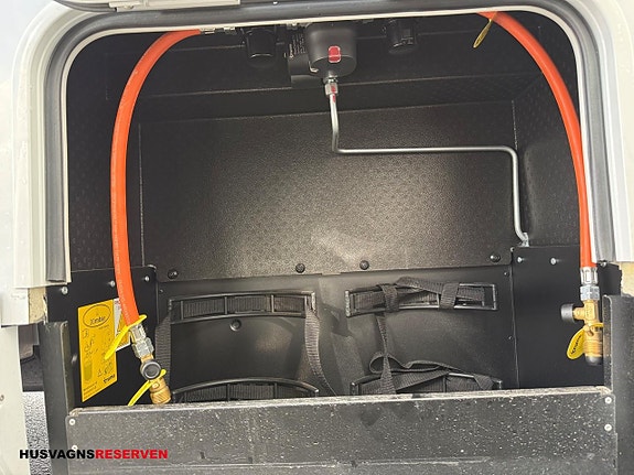 Pilote P740GJ 8 of 27