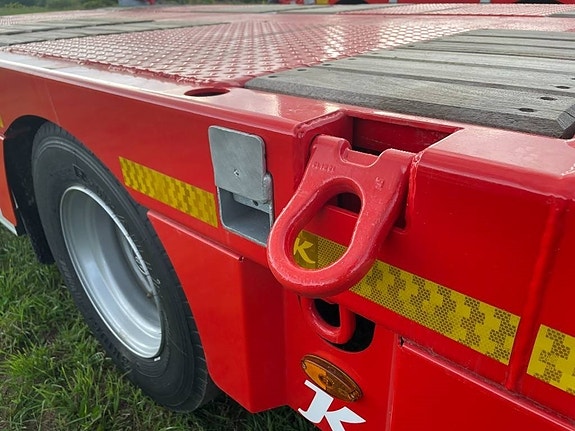 Kässbohrer Maskintrailer 3-axlig 5 of 10