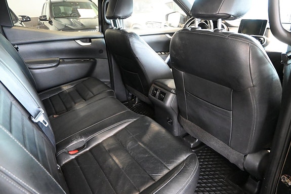 Mercedes-Benz X350 d 13 of 23