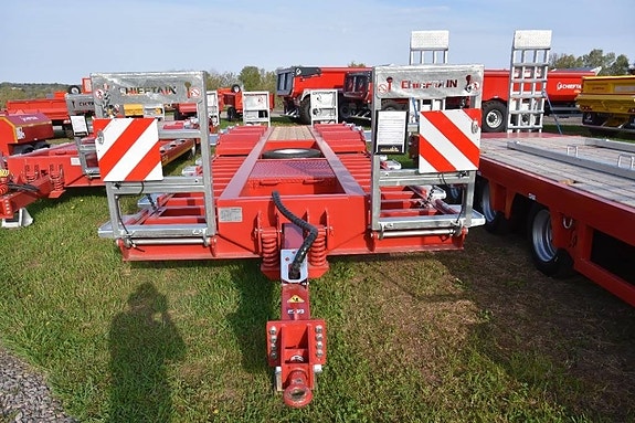 Chieftain 3-axl Skogsmaskintrailer 26 ton 6 of 6