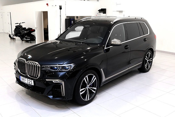 BMW X7 8 of 30