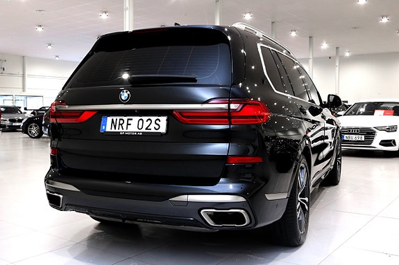 BMW X7 5 of 5