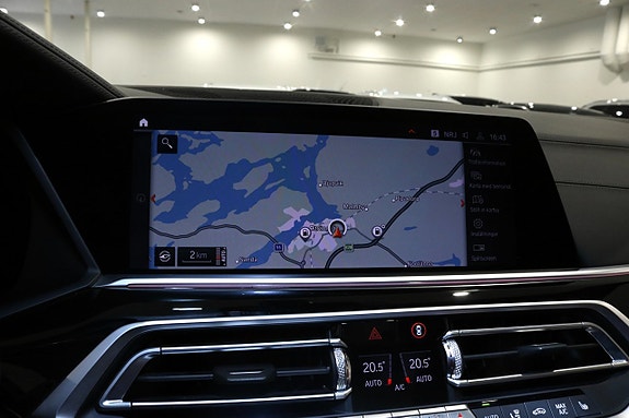 BMW X7 30 of 30