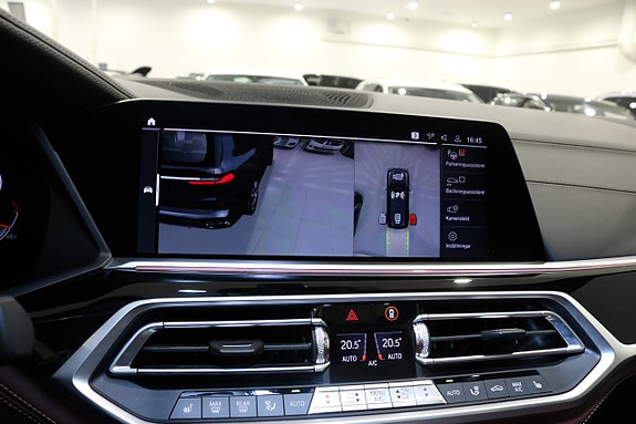 BMW X7 29 of 30