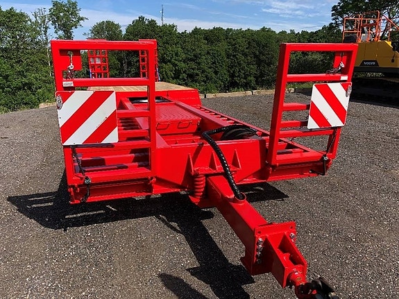 Chieftain Skogsmaskintrailer Stegdäck 27 ton 8 of 11