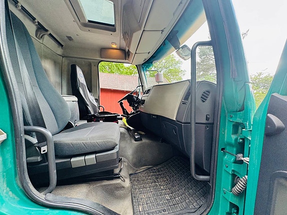 Volvo FL280 4x2 Brädgårdsbil Kran + Bakgavellyft 5 of 11