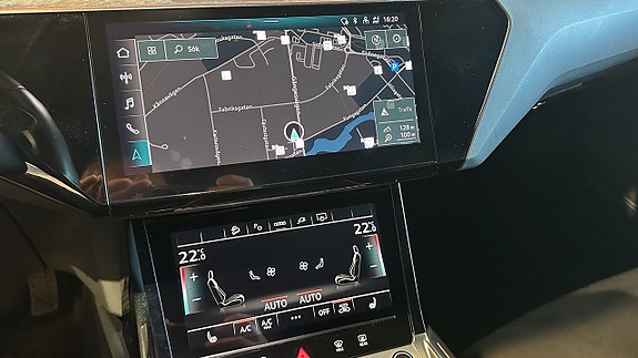 Audi Q8 e-tron 10 of 12