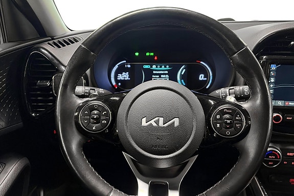 Kia e-Soul 12 of 27