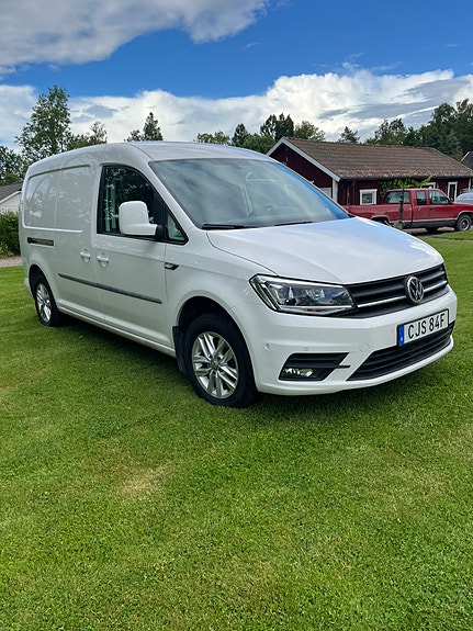Volkswagen Caddy Maxi 3 of 5