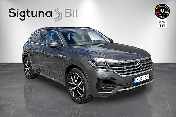 Volkswagen Touareg 3 of 30