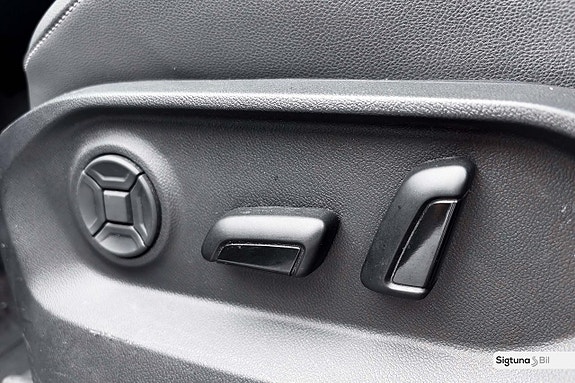Volkswagen Touareg 13 of 30