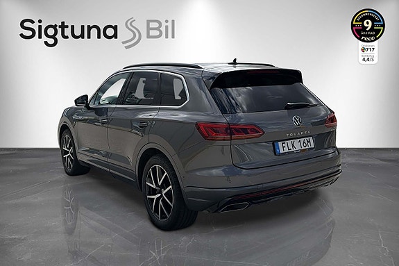 Volkswagen Touareg 7 of 30
