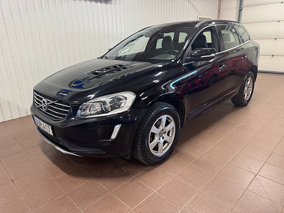 Volvo XC60 3 of 11