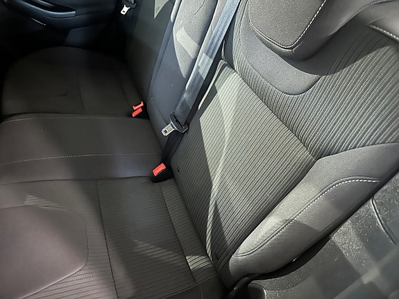 Ford Focus 9 of 11