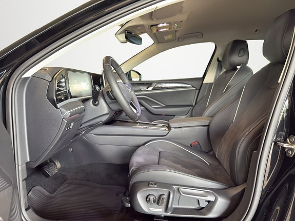 Volkswagen Passat 9 of 20